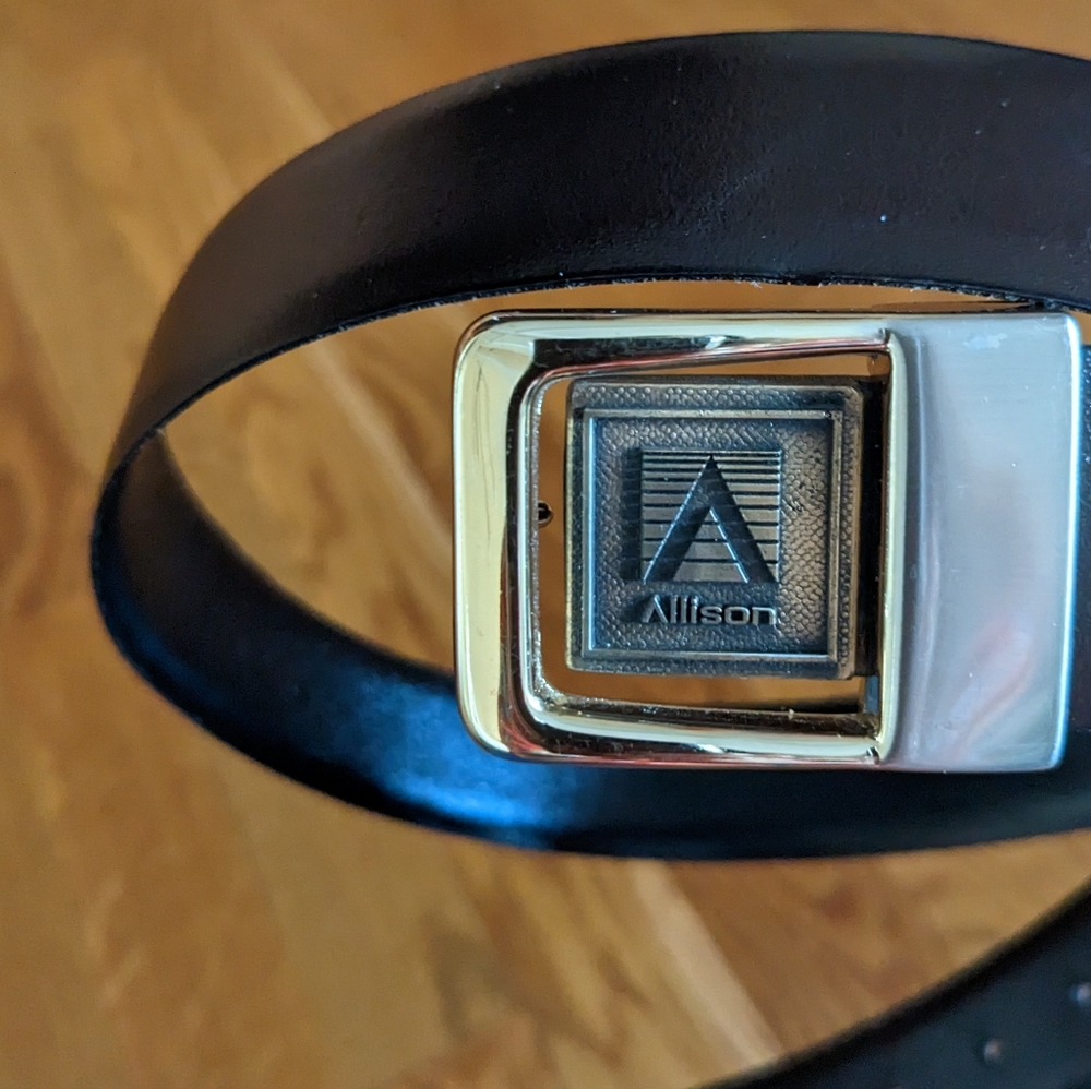 Allison belt dark brown cordovan Measures To 32